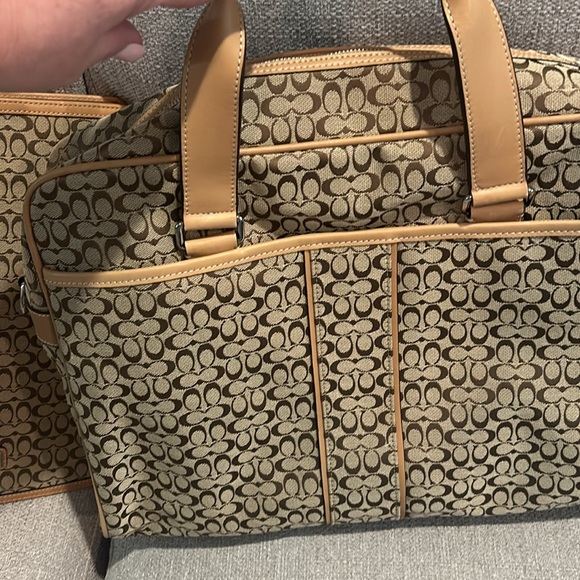 Vintage Coach Bag and Folio - Picture 4 of 12